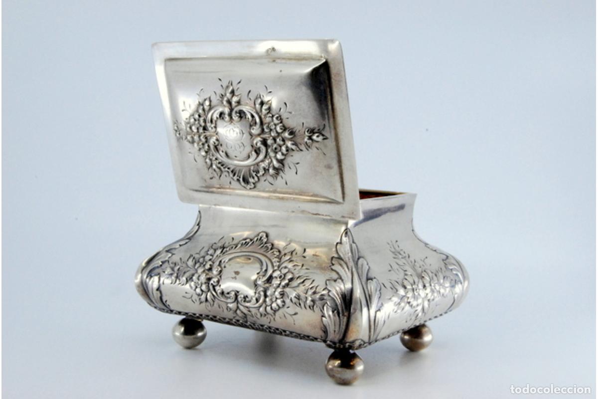 Antig&uuml;edades: Caja de joyer&iacute;a de plata - Foto 4
