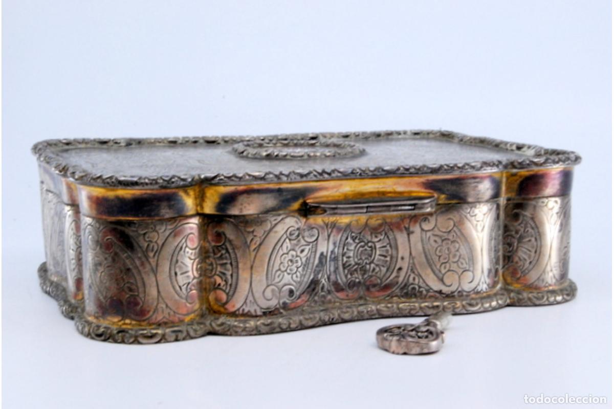Antig&uuml;edades: Caja de joyer&iacute;a de plata - Foto 7