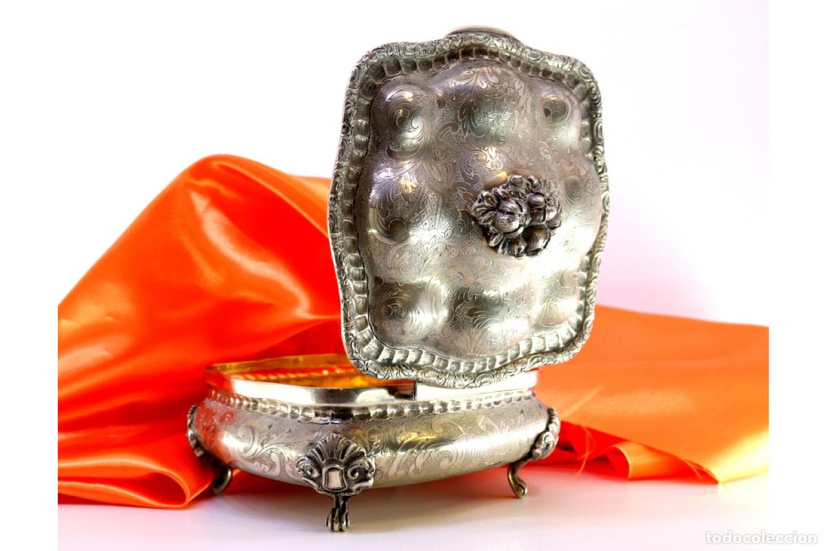 Antig&uuml;edades: Caja de joyer&iacute;a de plata - Foto 6