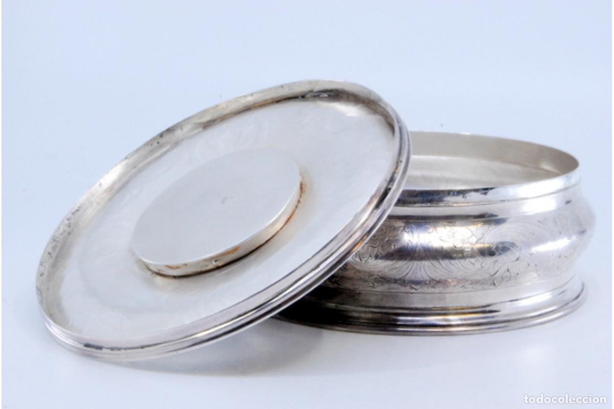 Antig&uuml;edades: Caja de joyer&iacute;a de plata - Foto 2