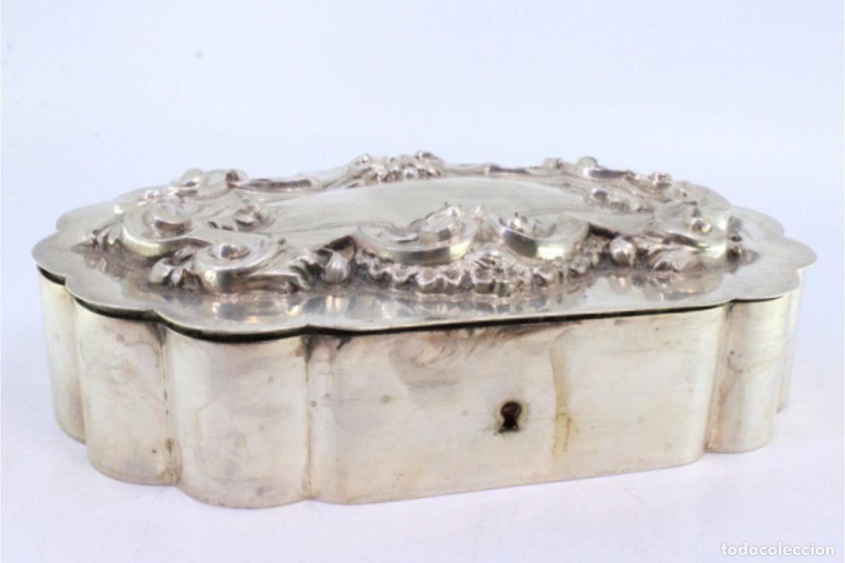 Antig&uuml;edades: Caja de joyer&iacute;a de plata - Foto 2
