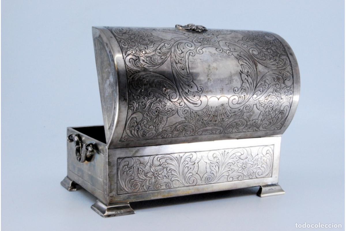 Antig&uuml;edades: Caja de joyer&iacute;a de plata - Foto 4