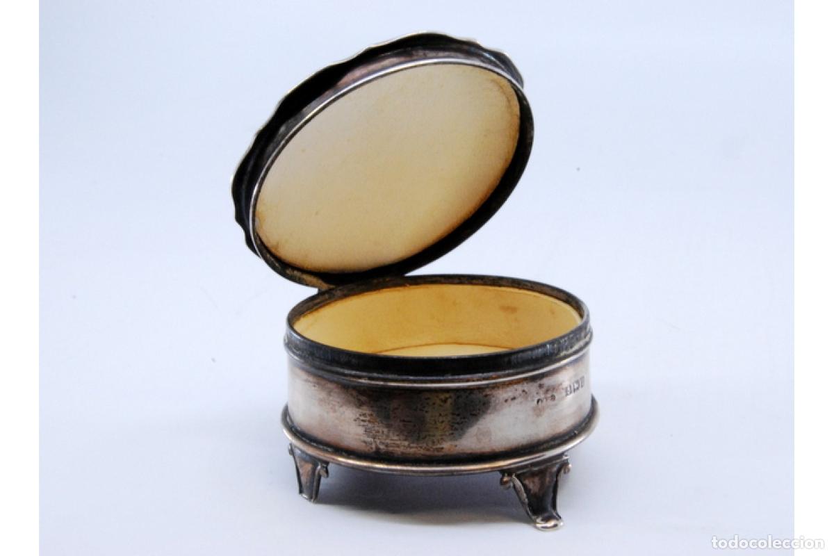 Antig&uuml;edades: Caja de joyer&iacute;a de plata - Foto 3