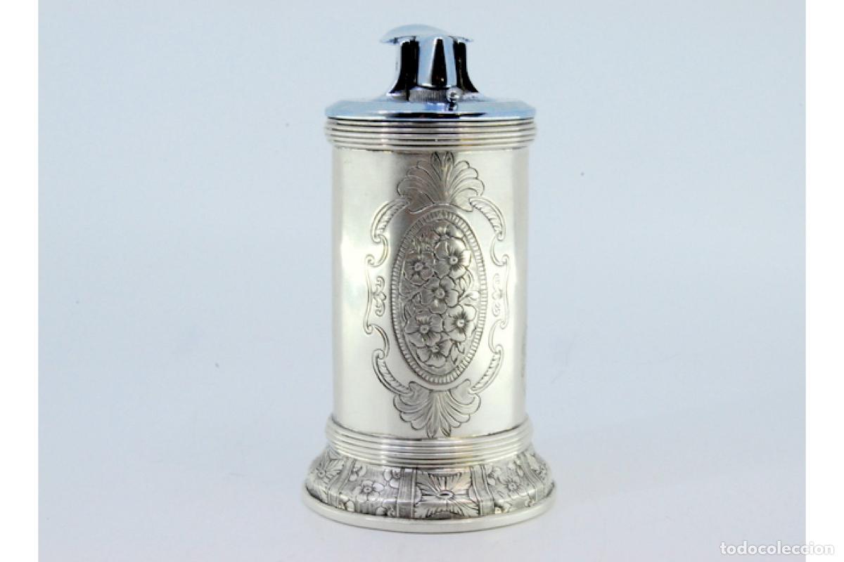 Antig&uuml;edades: Encendedor de plata - Foto 2