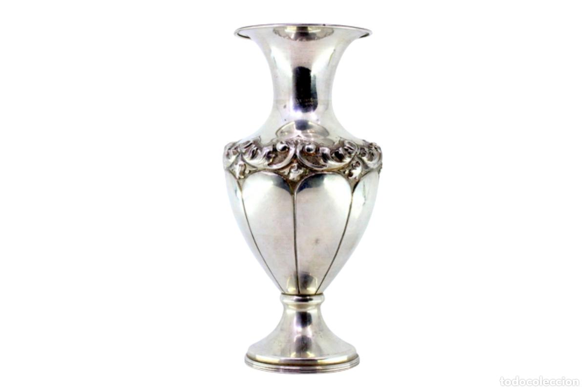 Antig&uuml;edades: jarra de plata