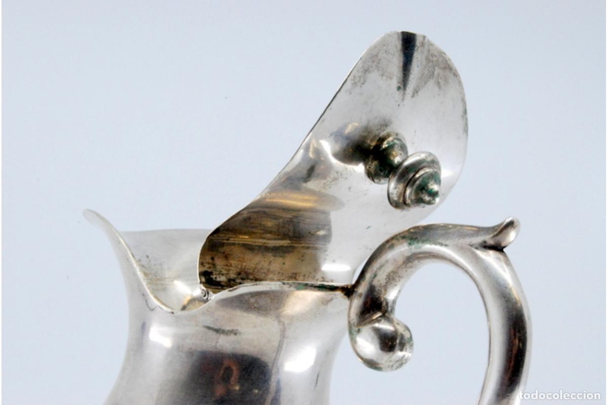 Antig&uuml;edades: jarra de leche de plata - Foto 9