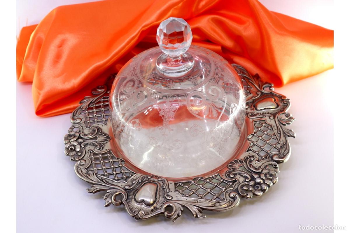 Antiques: plato de queso de plata