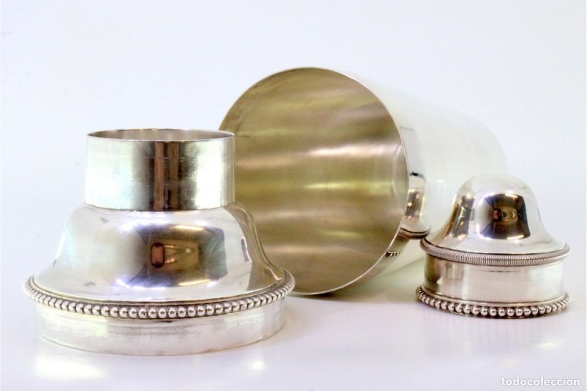 Antig&uuml;edades: Coctelera de plata - Foto 2