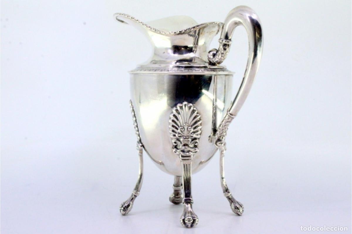Antig&uuml;edades: Jarra de agua de plata - Foto 3