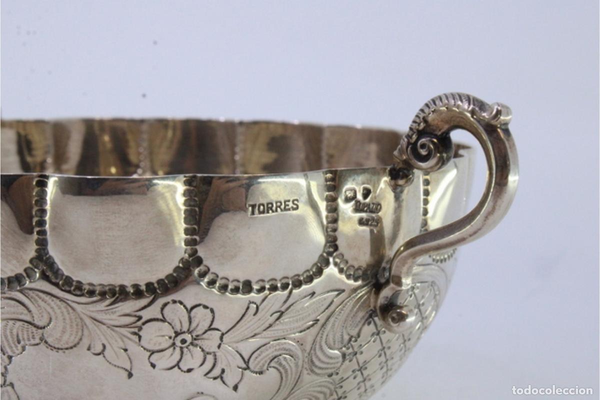 Antig&uuml;edades: copa de plata - Foto 6