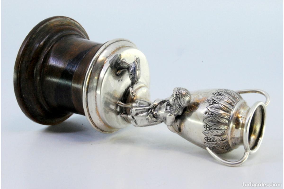 Antig&uuml;edades: Palillero de plata - Joven con &aacute;nfora - Foto 5