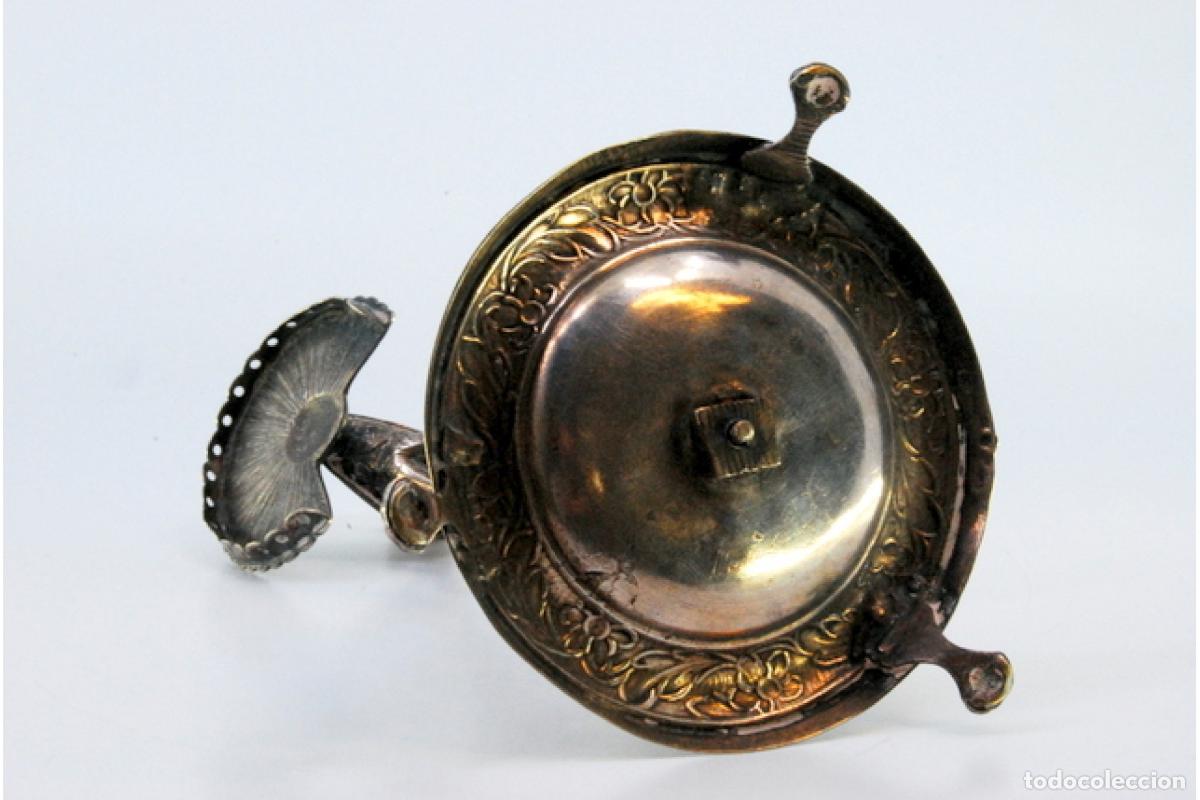 Antig&uuml;edades: Palillero de plata - Posado en un peral - Foto 2