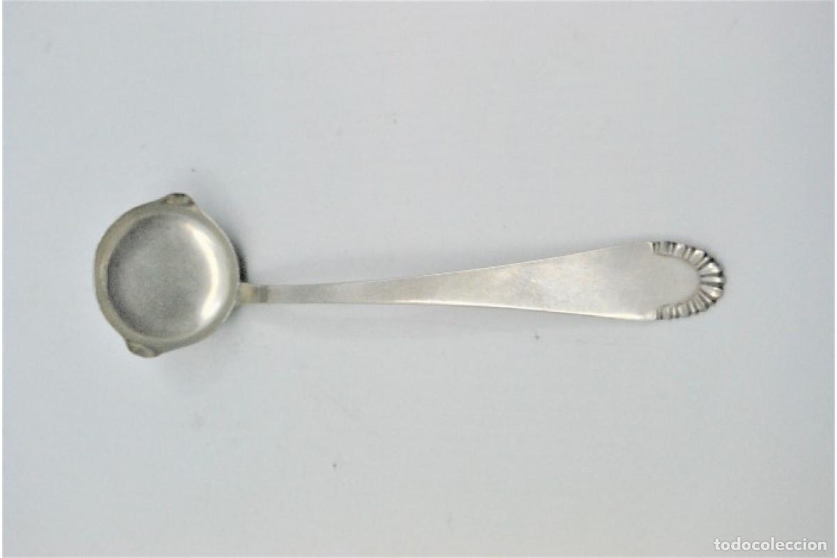 Antig&uuml;edades: Cuchara de salsa de plata - Foto 3