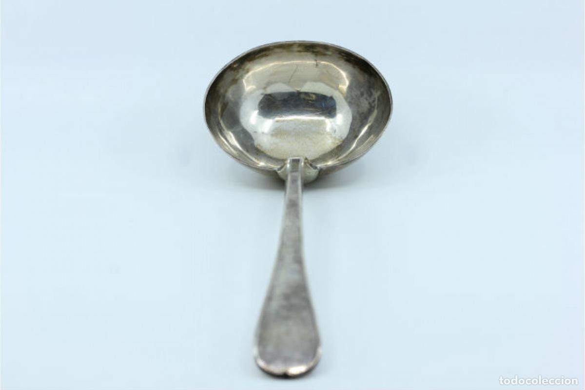 Antig&uuml;edades: Cuchar&oacute;n de sopa de plata - Foto 3