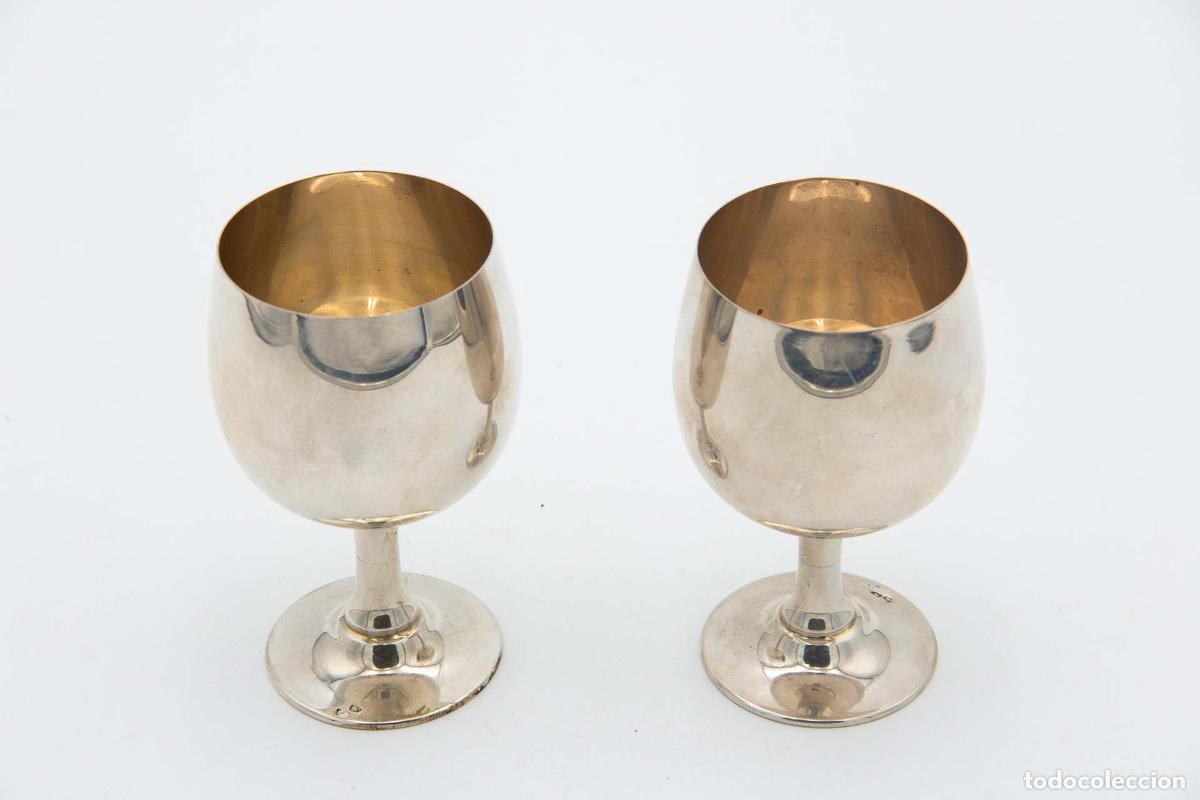 Antiquit&eacute;s: Par de copas de plata