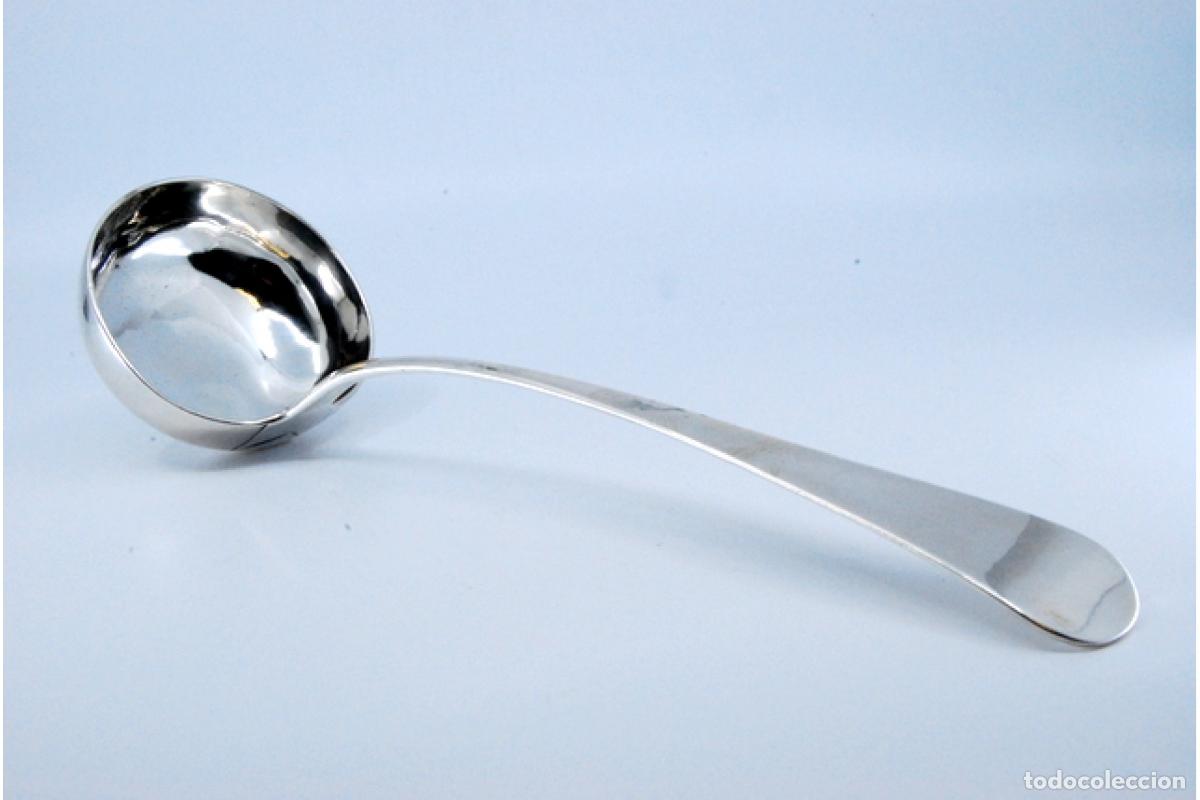 Antig&uuml;edades: Cuchar&oacute;n de sopa de plata - Foto 2