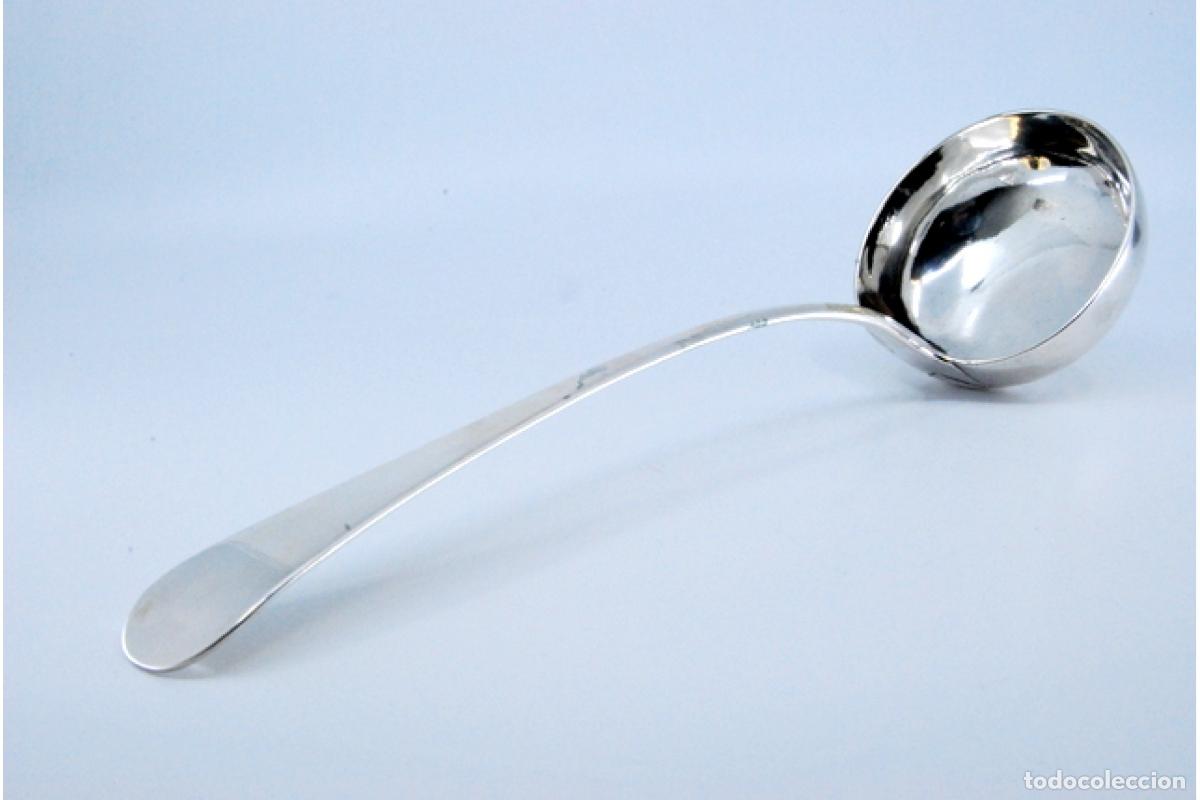Antig&uuml;edades: Cuchar&oacute;n de sopa de plata - Foto 4