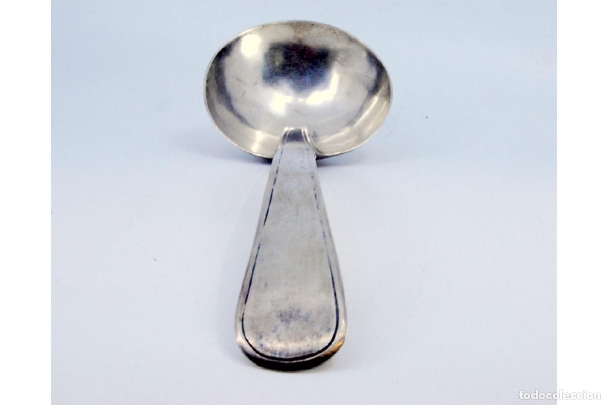 Antig&uuml;edades: Cuchar&oacute;n de sopa de plata - Foto 2