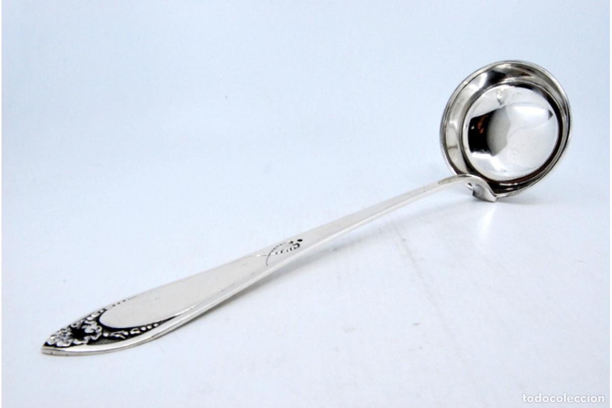 Antig&uuml;edades: Cuchar&oacute;n de sopa de plata - Foto 3