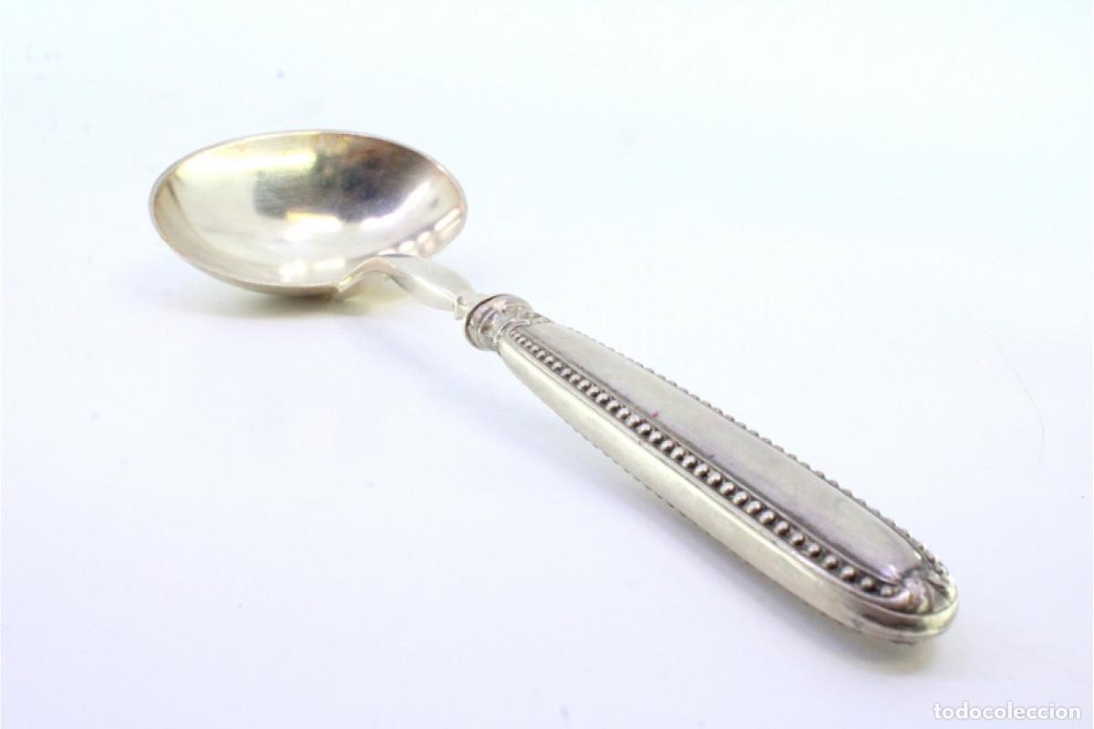 Antig&uuml;edades: Cuchara de salsa de plata - Foto 4