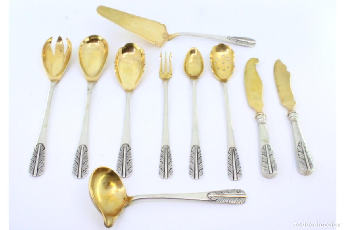 Antig&uuml;edades: Juego de 10 cubiertos de plata dorada - Foto 2