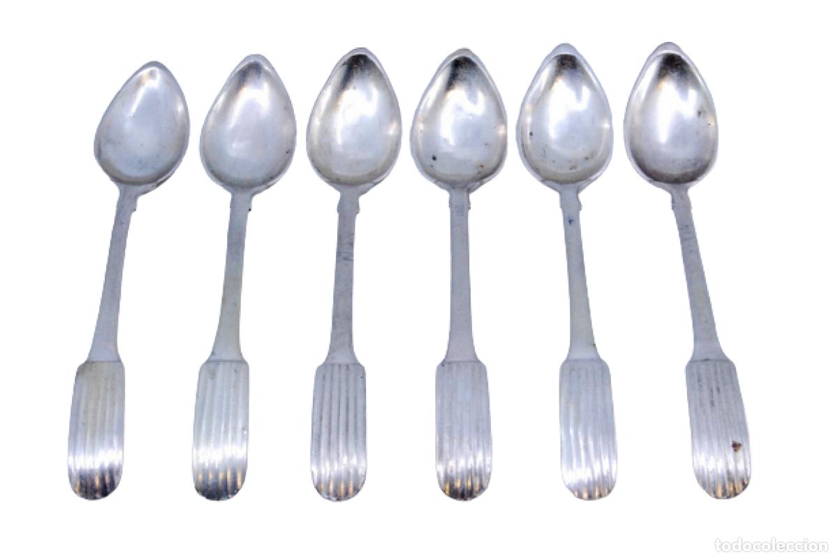 Antiguidades: Juego de 6 cucharas de caf&eacute; plateadas