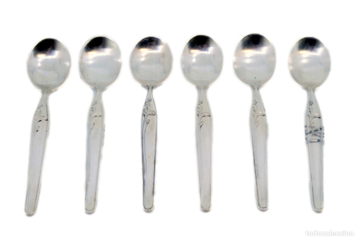 Antiguidades: Juego de 6 cucharillas de t&eacute;, color plata