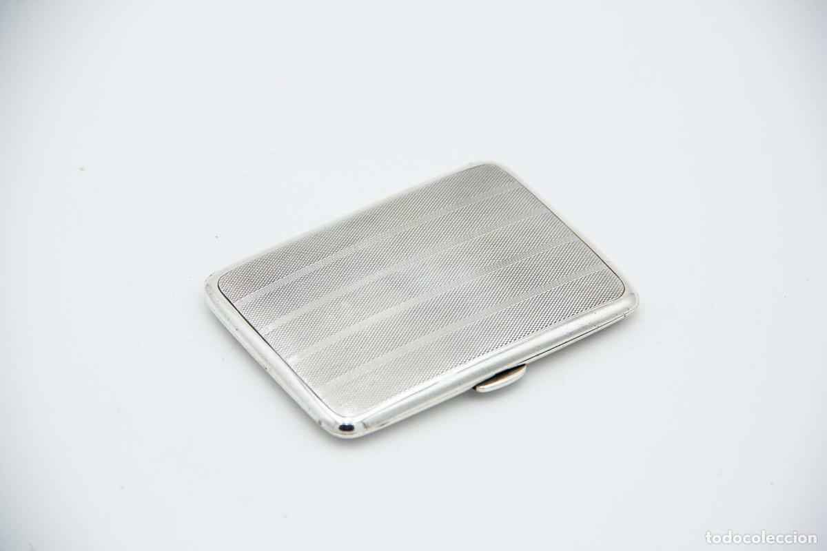 Antiquit&auml;ten: Caja de tabaco, plata