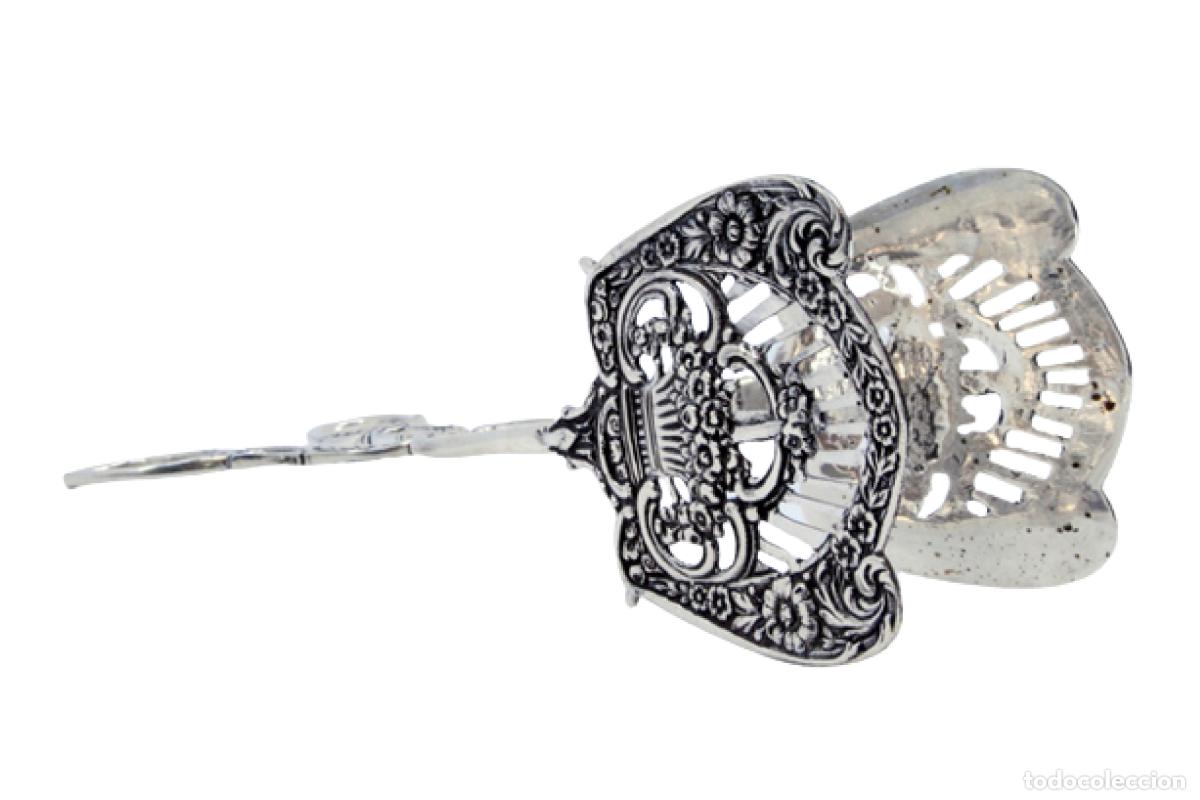 Antig&uuml;edades: Pinzas para ensalada o pan, de plata