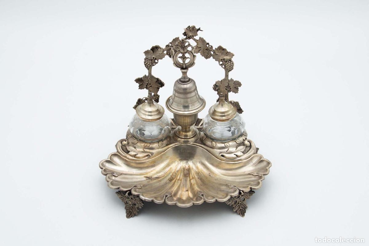 Antiquit&auml;ten: tintero de plata