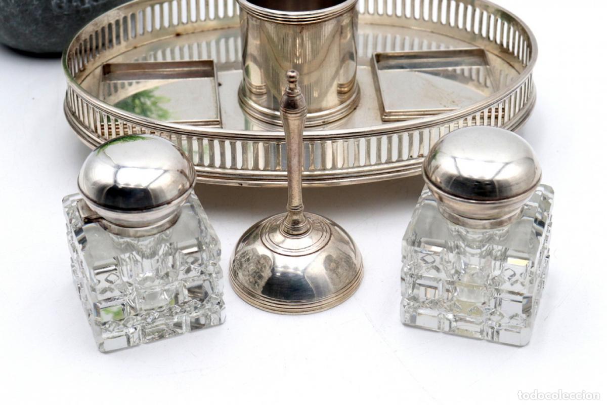 Antiguidades: tintero de plata