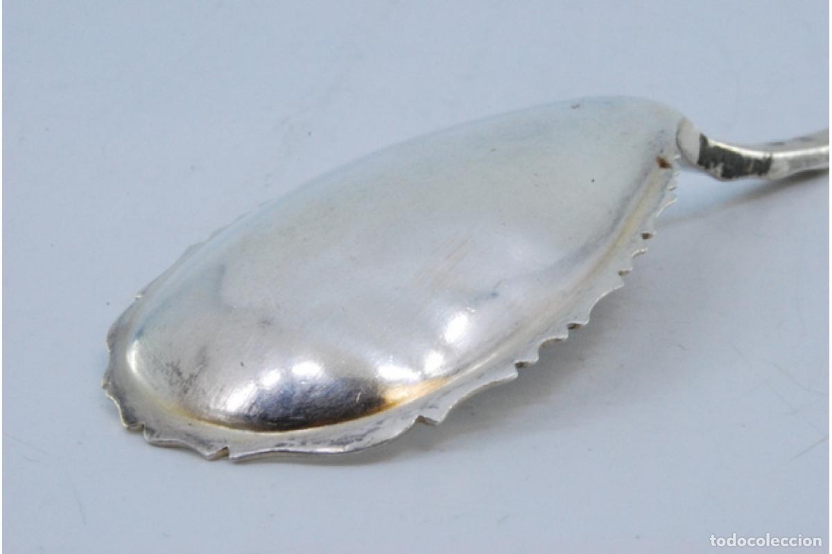Antig&uuml;edades: Cuchara de salsa de plata - Foto 4