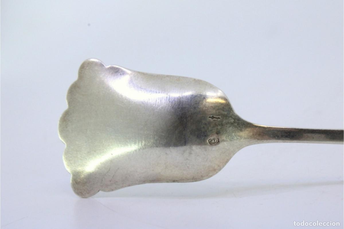 Antig&uuml;edades: Cuchara de az&uacute;car de plata - Foto 7
