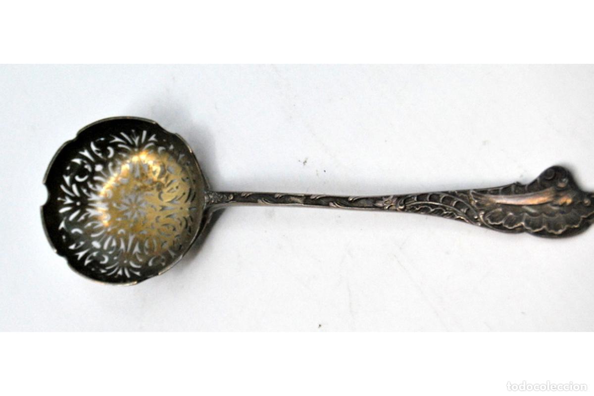 Antig&uuml;edades: Cuchara para espolvorear sobre plata - Foto 4