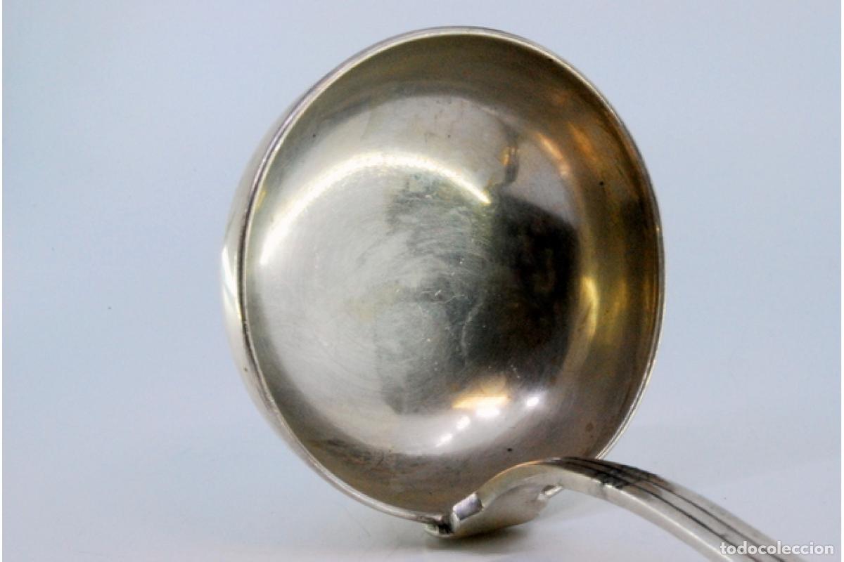 Antig&uuml;edades: Cuchar&oacute;n de sopa de plata - Foto 3