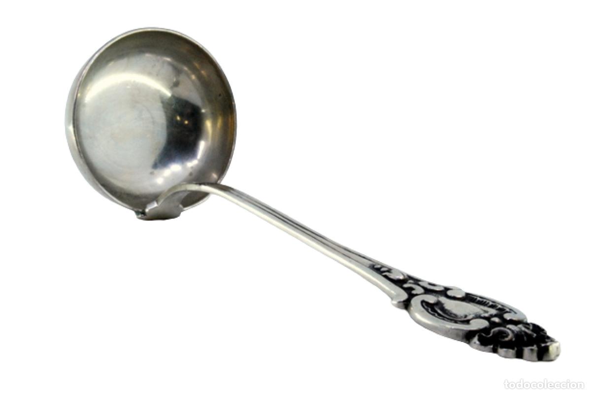 Antig&uuml;edades: Cuchar&oacute;n de sopa de plata - Foto 1