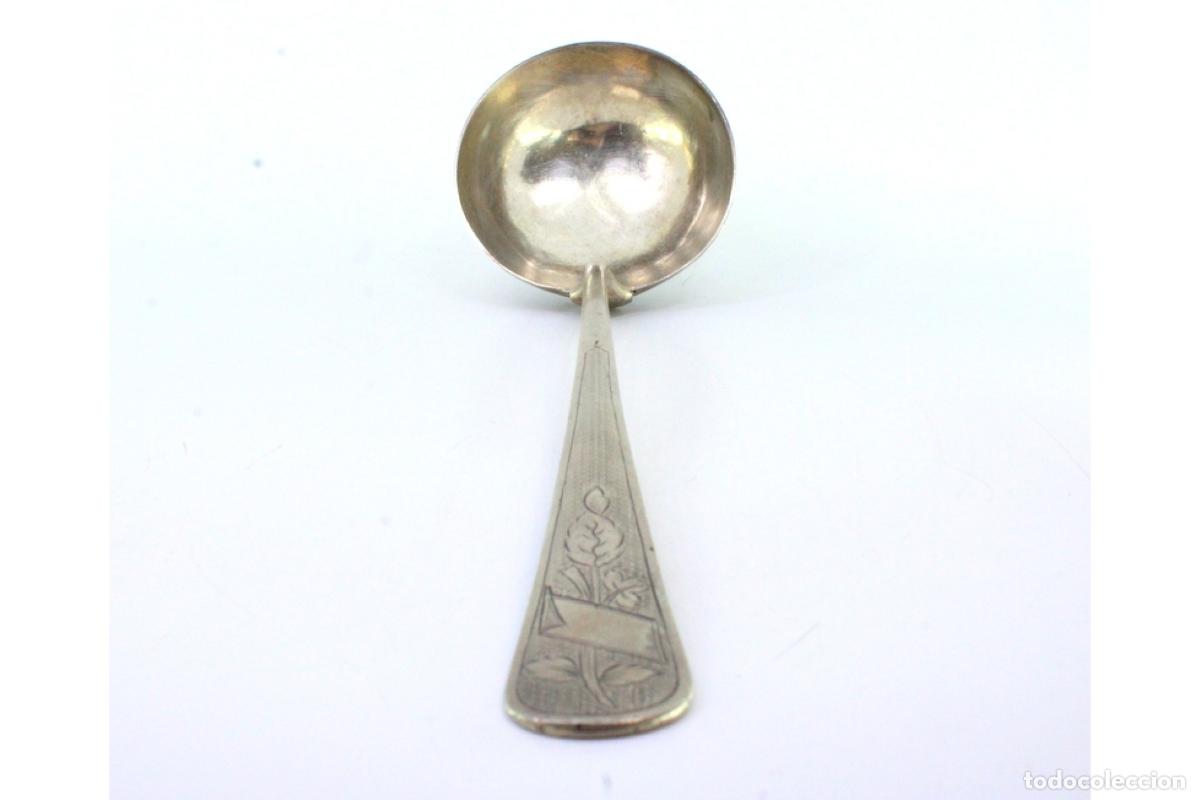 Antig&uuml;edades: Cuchar&oacute;n de sopa de plata - Foto 2