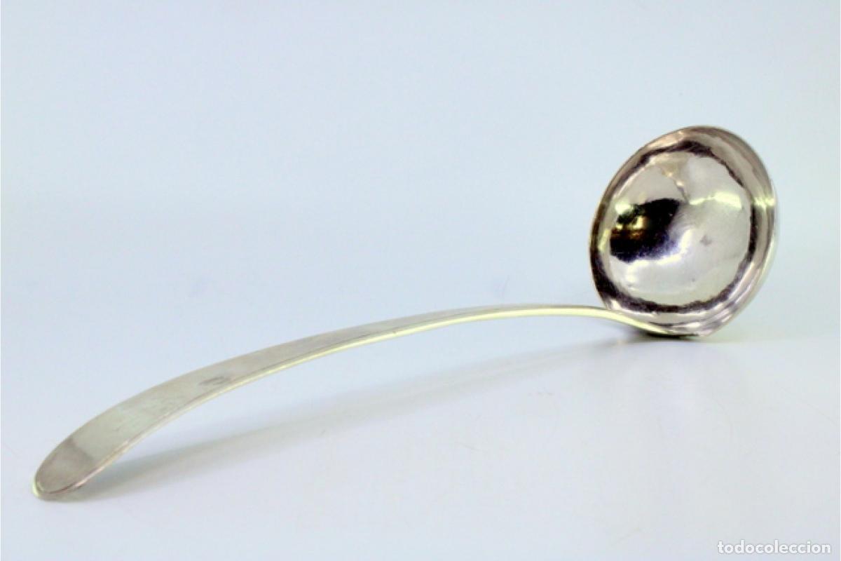 Antig&uuml;edades: Cuchar&oacute;n de sopa de plata - Foto 3