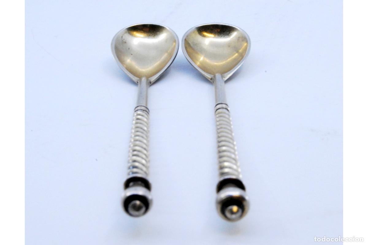 Antig&uuml;edades: 2 cucharas de postre de plata - Foto 7