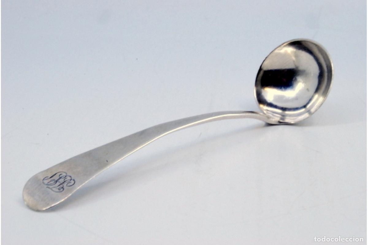 Antig&uuml;edades: Cuchara de az&uacute;car de plata - Foto 3