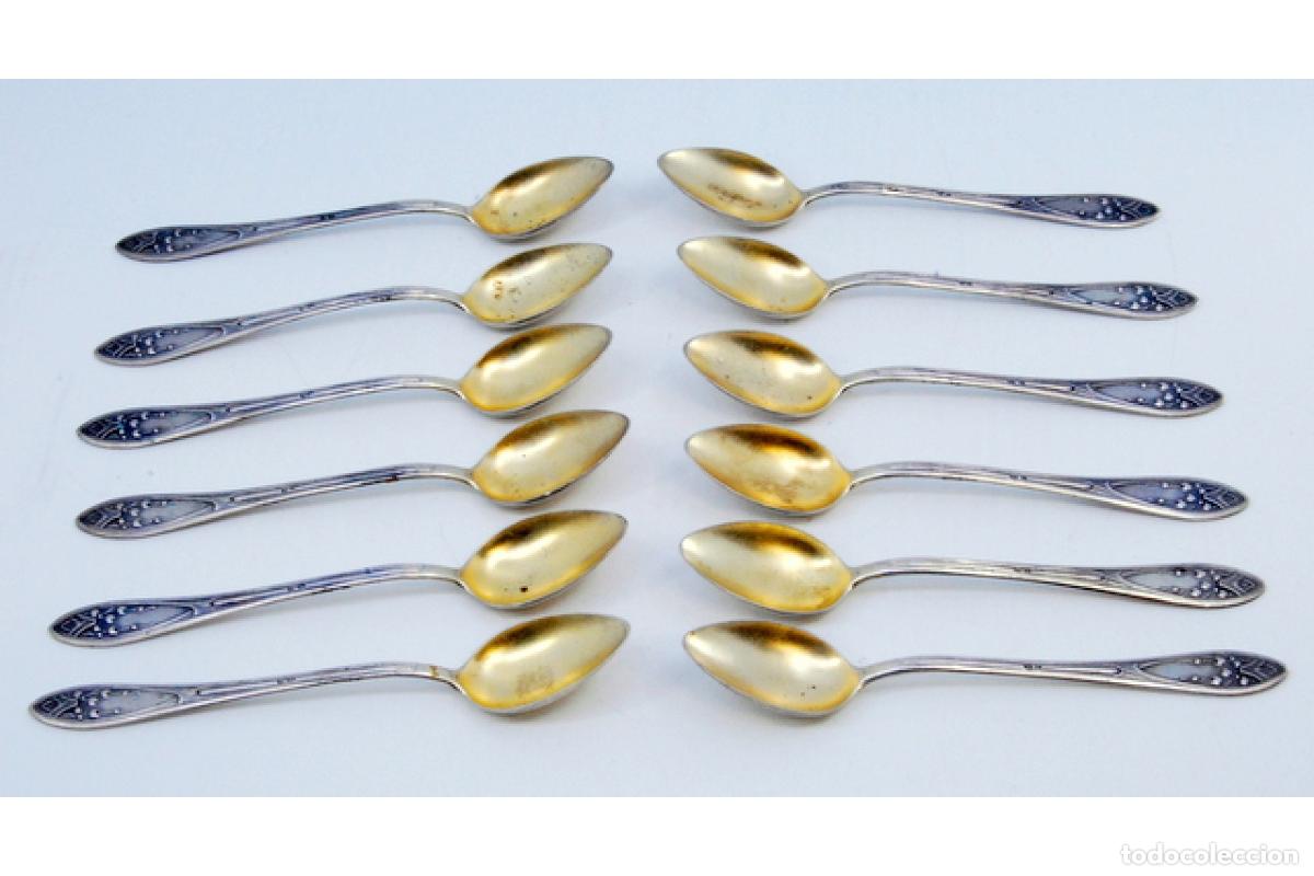 Antig&uuml;edades: Juego de 12 cucharas de caf&eacute; plateadas - Foto 2