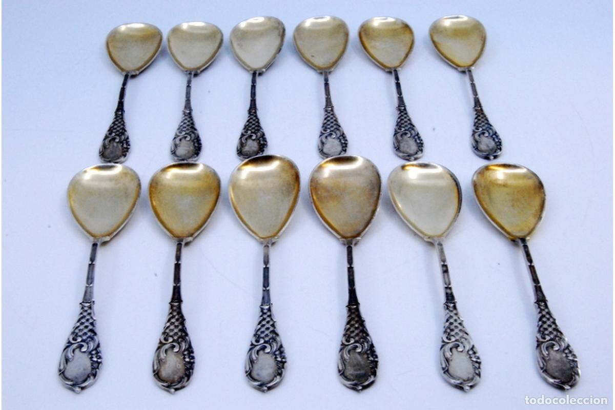 Antig&uuml;edades: Juego de 12 cucharas de caf&eacute; plateadas - Foto 2