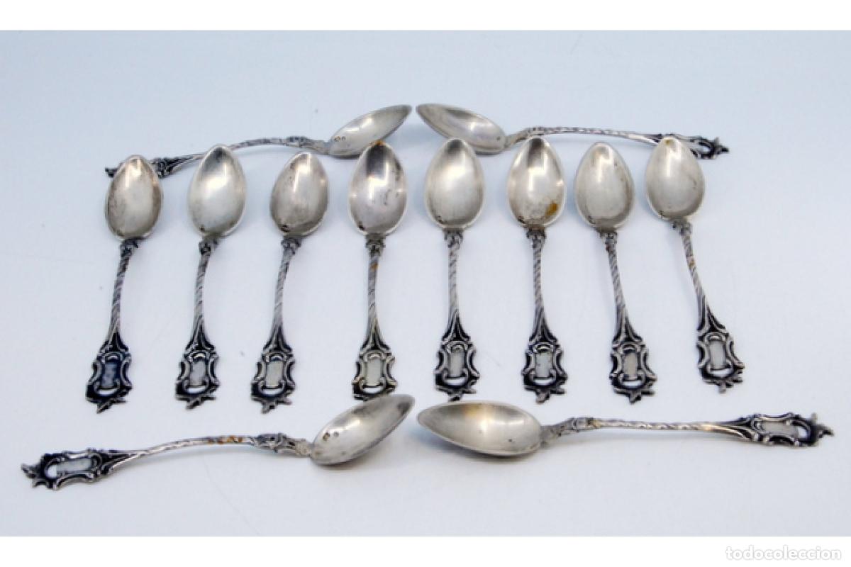 Antig&uuml;edades: Juego de 12 cucharas de caf&eacute; plateadas - Foto 3