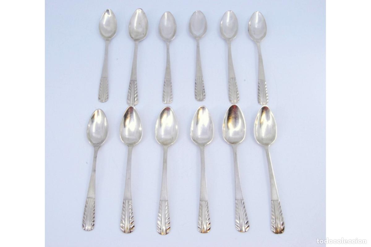 Antig&uuml;edades: Juego de 12 cucharas de caf&eacute; plateadas - Foto 2