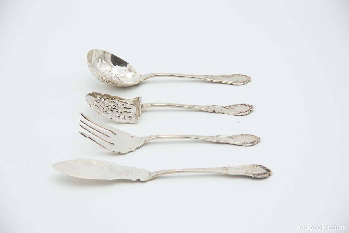 Antig&uuml;edades: Juego de cubiertos de postre de plata - Foto 1