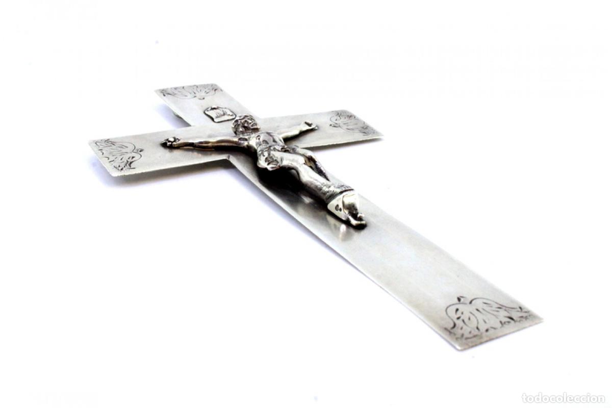 Antig&uuml;edades: Crucifijo de plata - Foto 3