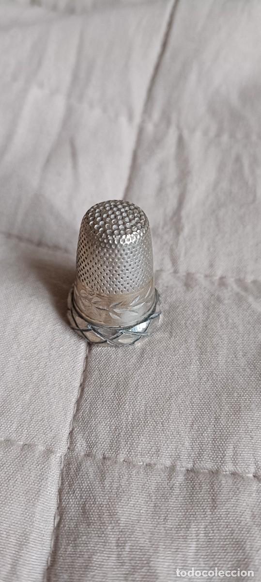 Antig&uuml;edades: Dedal en plata de ley - Foto 1