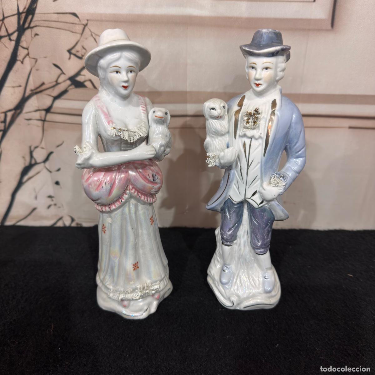Antig&uuml;edades: Pareja de Porcelanas - Foto 2