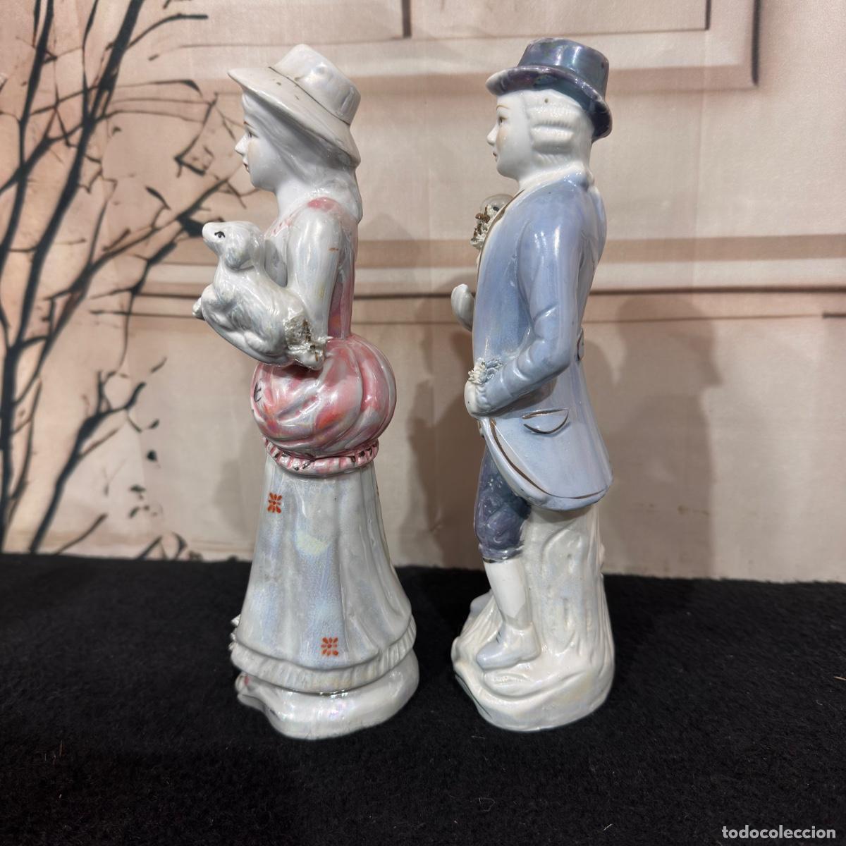 Antig&uuml;edades: Pareja de Porcelanas - Foto 3