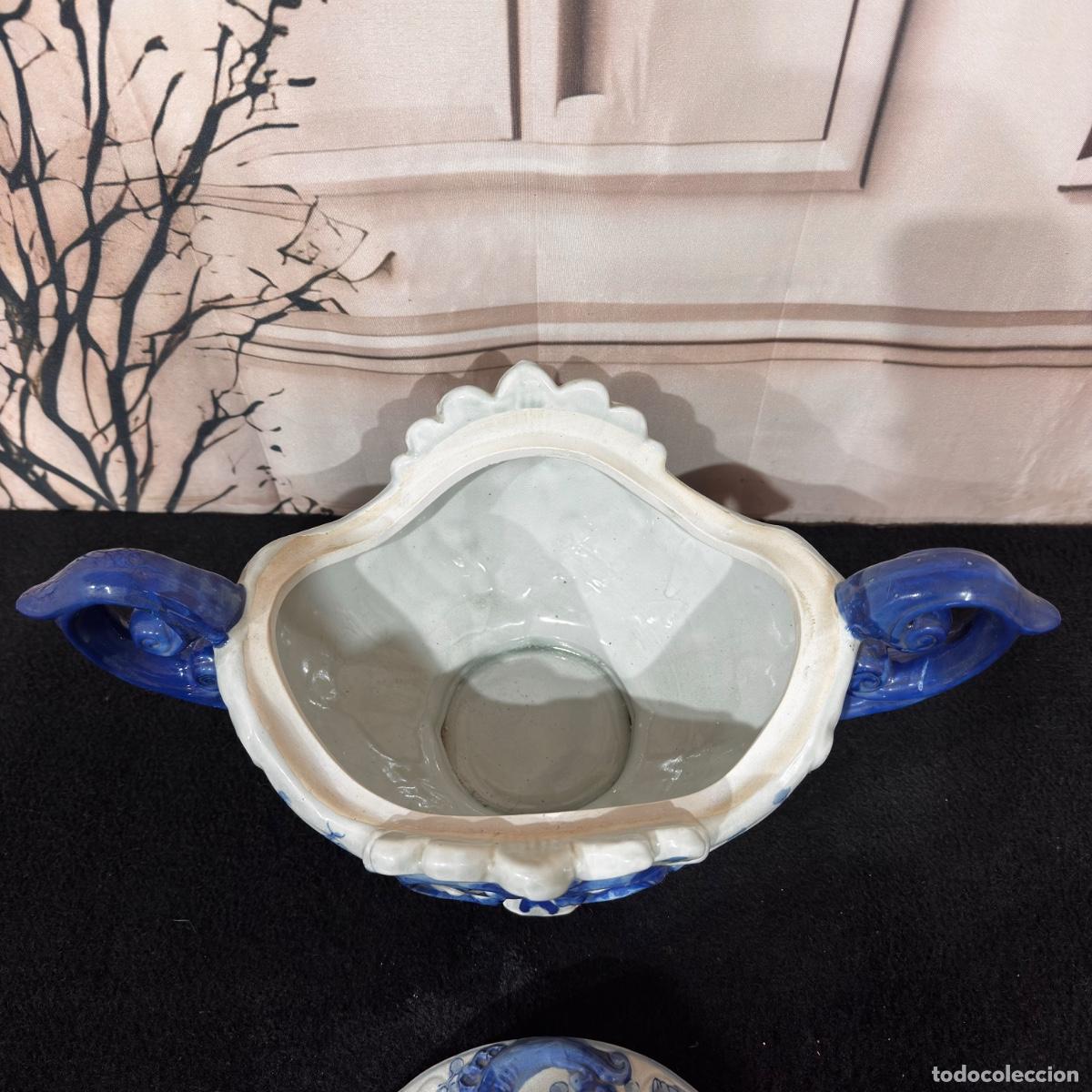 Antig&uuml;edades: Sopera Antigua de Porcelana - Foto 6